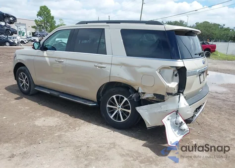 2018 Ford Expedition Xlt z USA, uszkodzony, nr VIN 1FMJU1HT8JEA57897